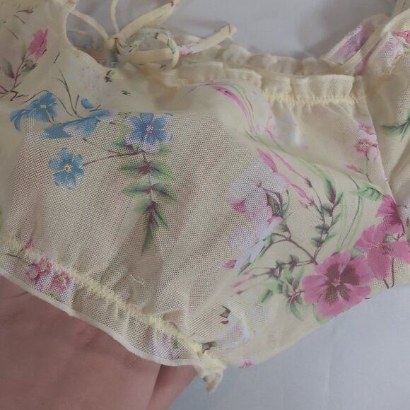 La Vie En Rose Sheer Yellow Floral Short Sleeve Poof Shirt Top M Medium Mesh - Picture 10 of 10